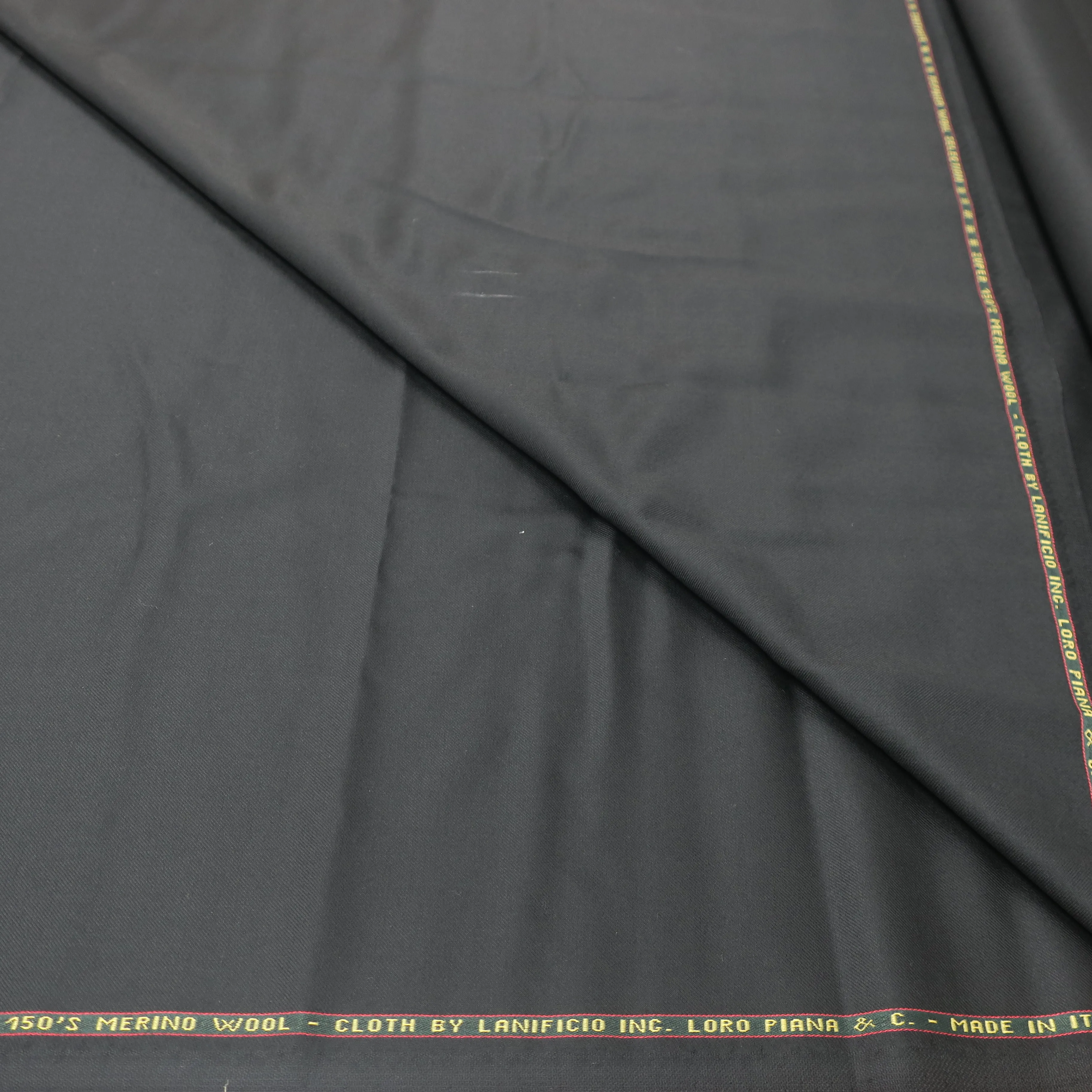 4.60 YDS Black Solid Suitmate Refined Wool Loro Piana Fabric