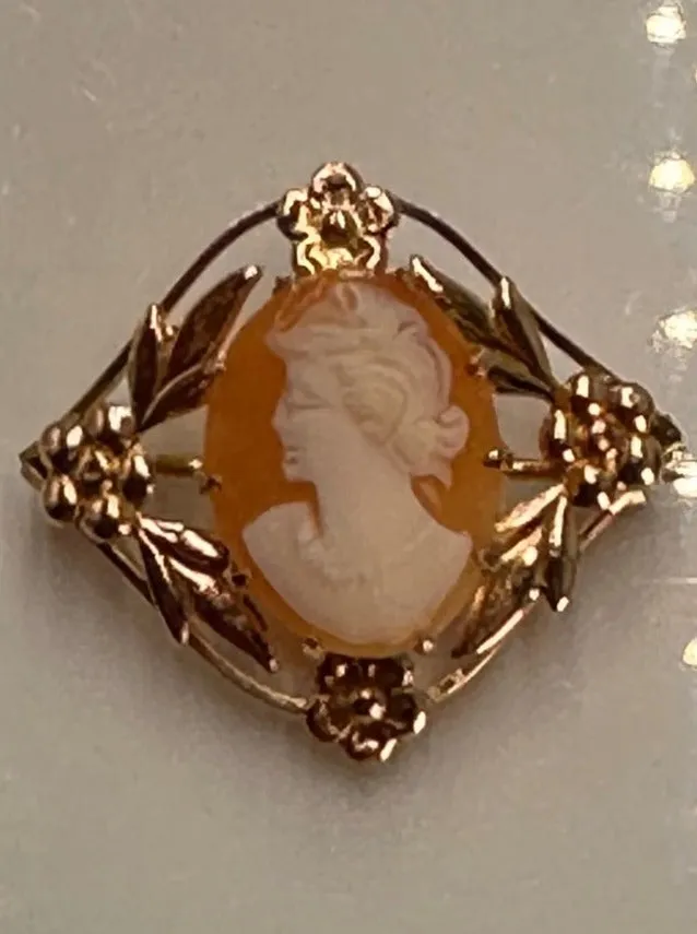 Antique/Vintage Gold Plated Cameo Brooch- Timeless Elegance and Historical Charm