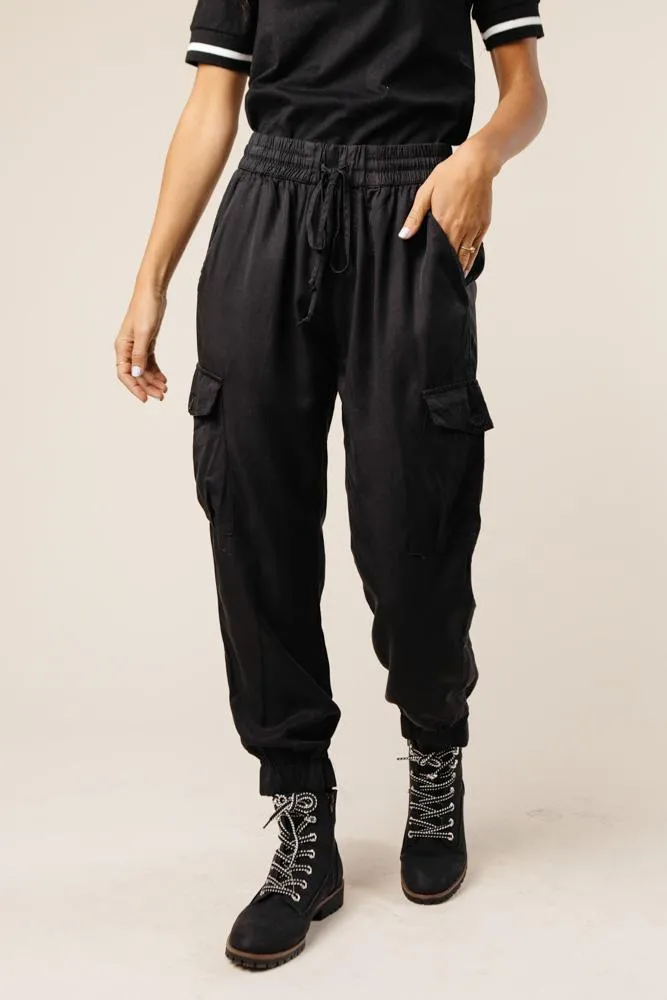 Downtown Cargo Joggers in Black