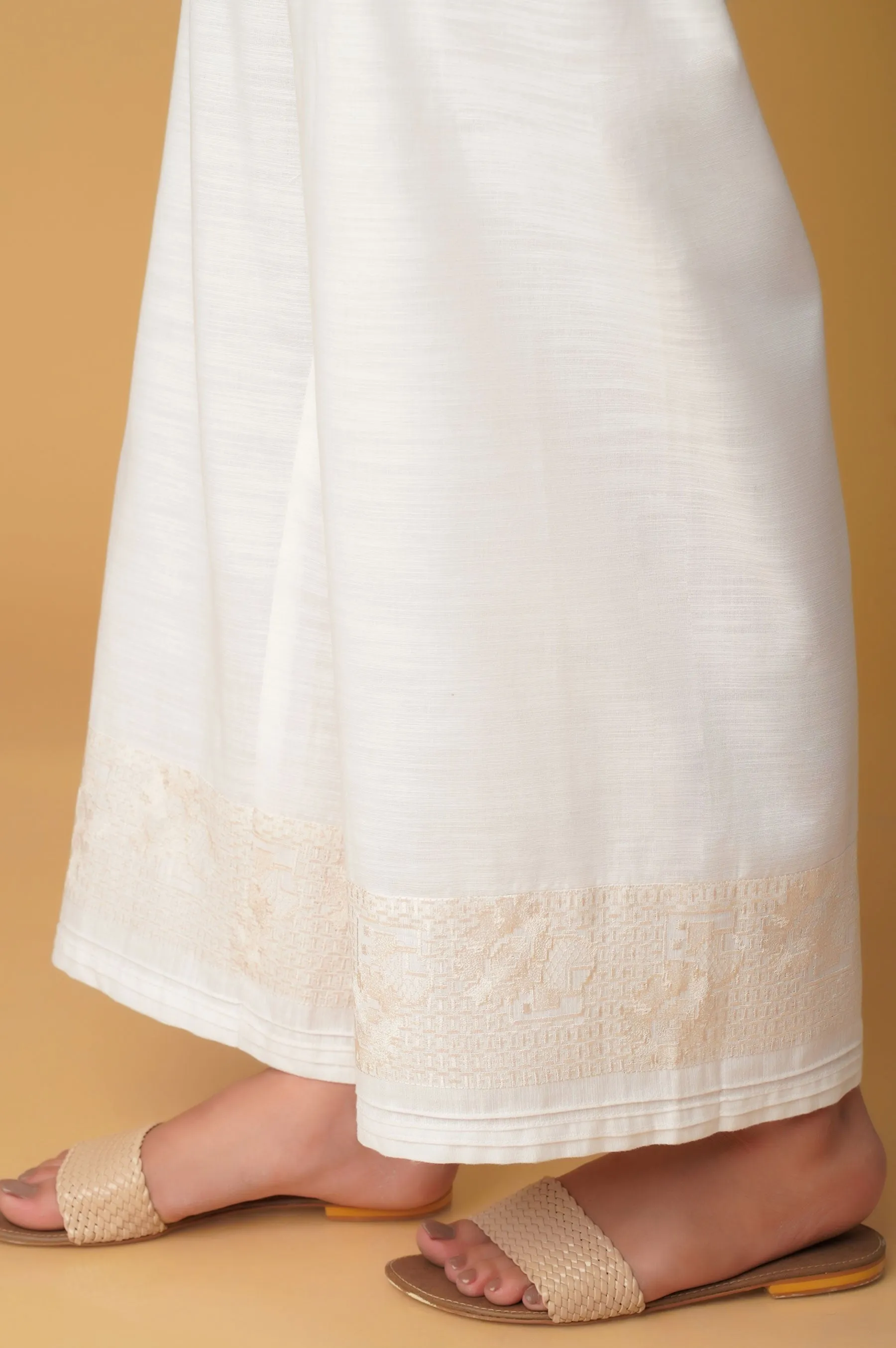 Embroidered Khaddar culottes - White