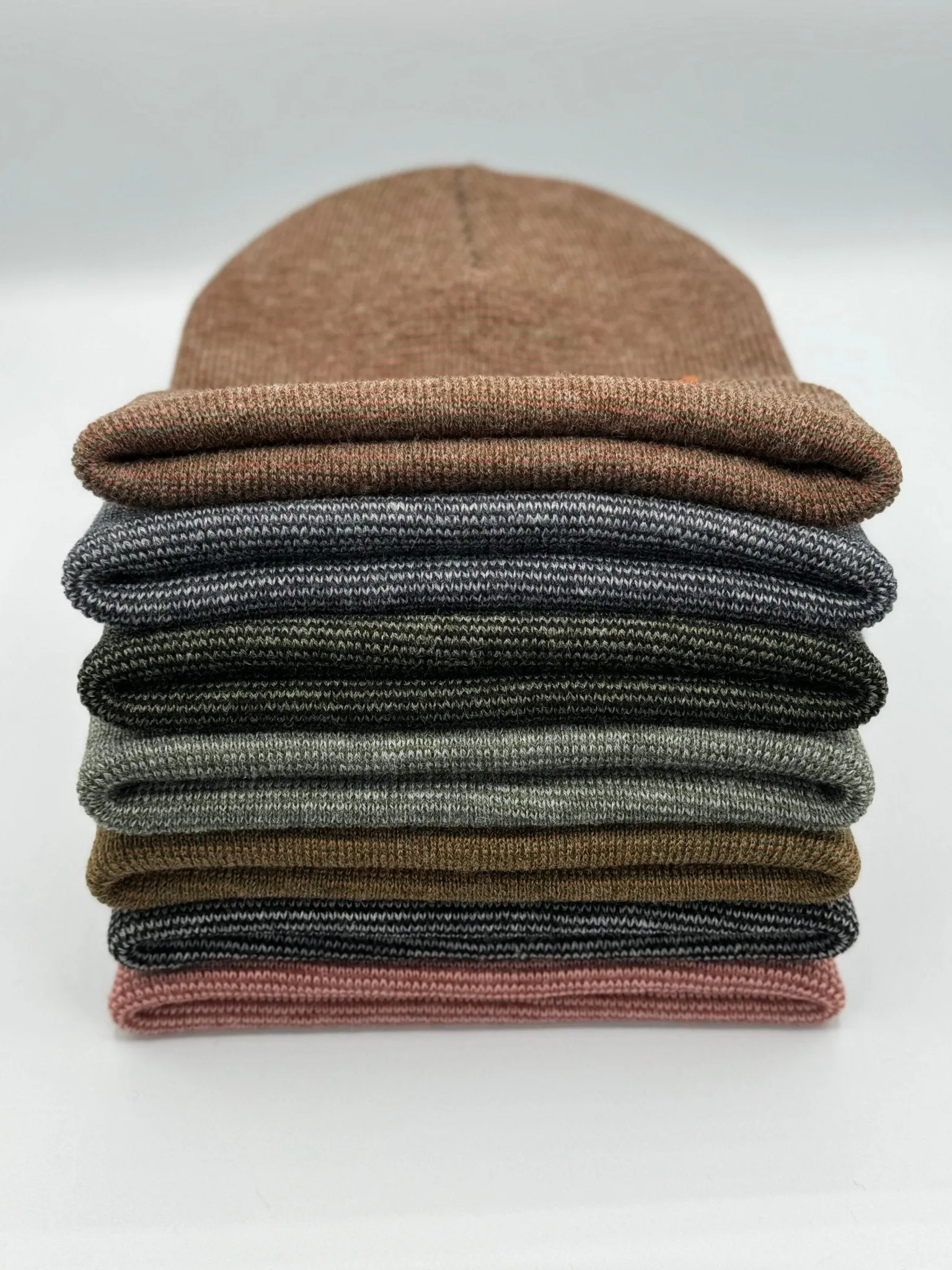 HW6118 HAAKWEAR Traditional Fusion Cuffed Beanie - Green/Burgundy, Made in USA