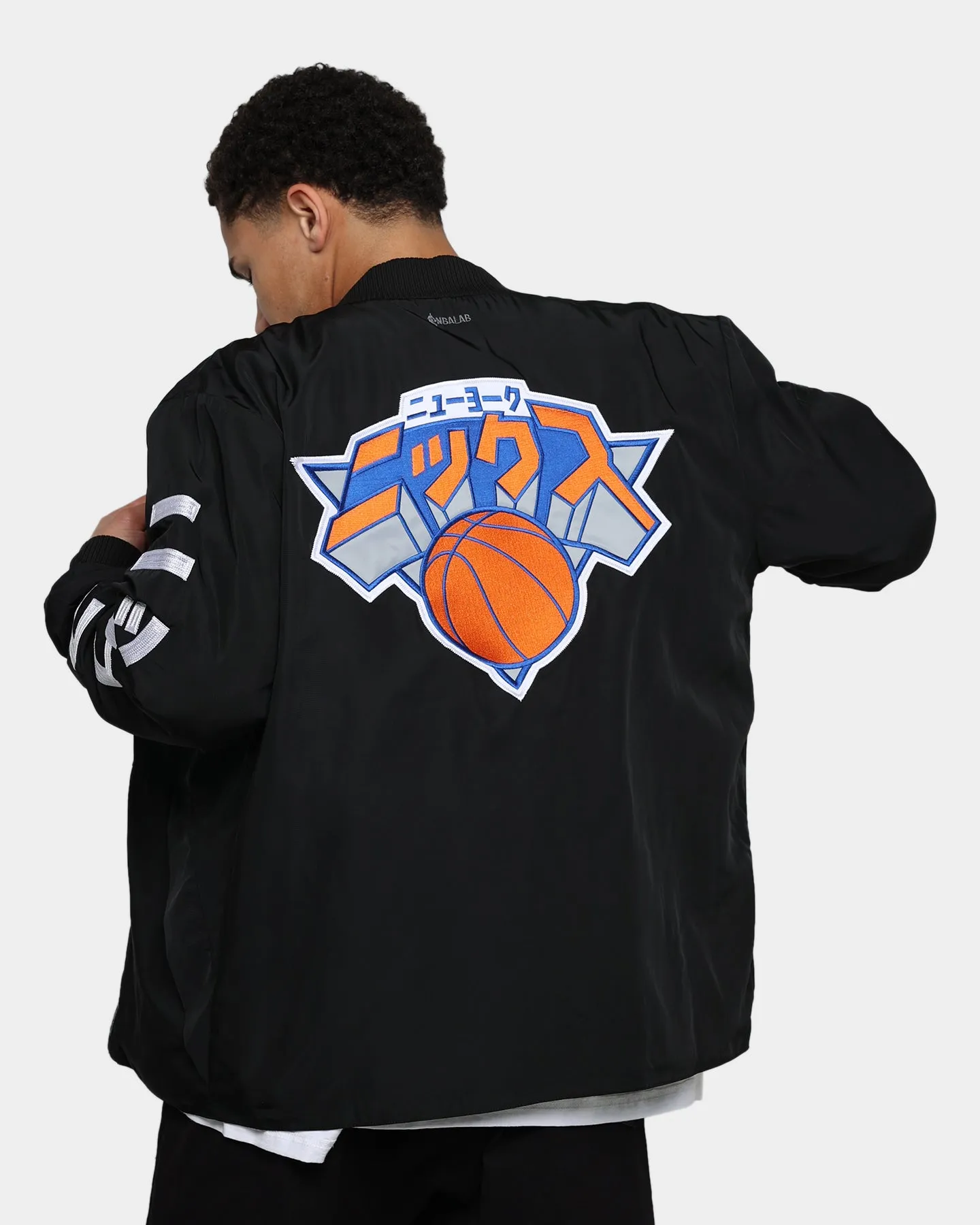 Hyperfly X NBA New York Knicks Katakana Kimono Black