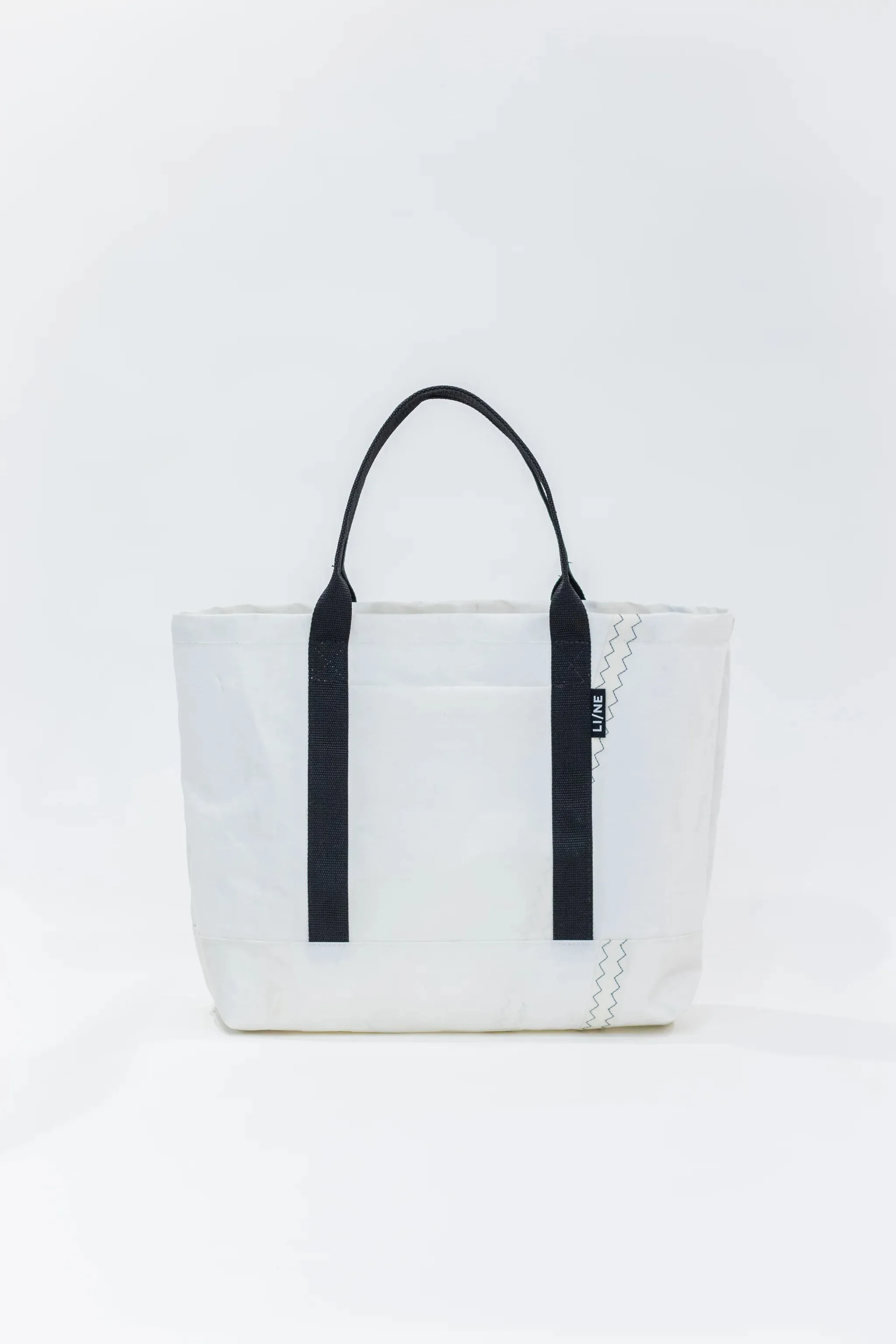 LI/NE Cottage Beach Bag