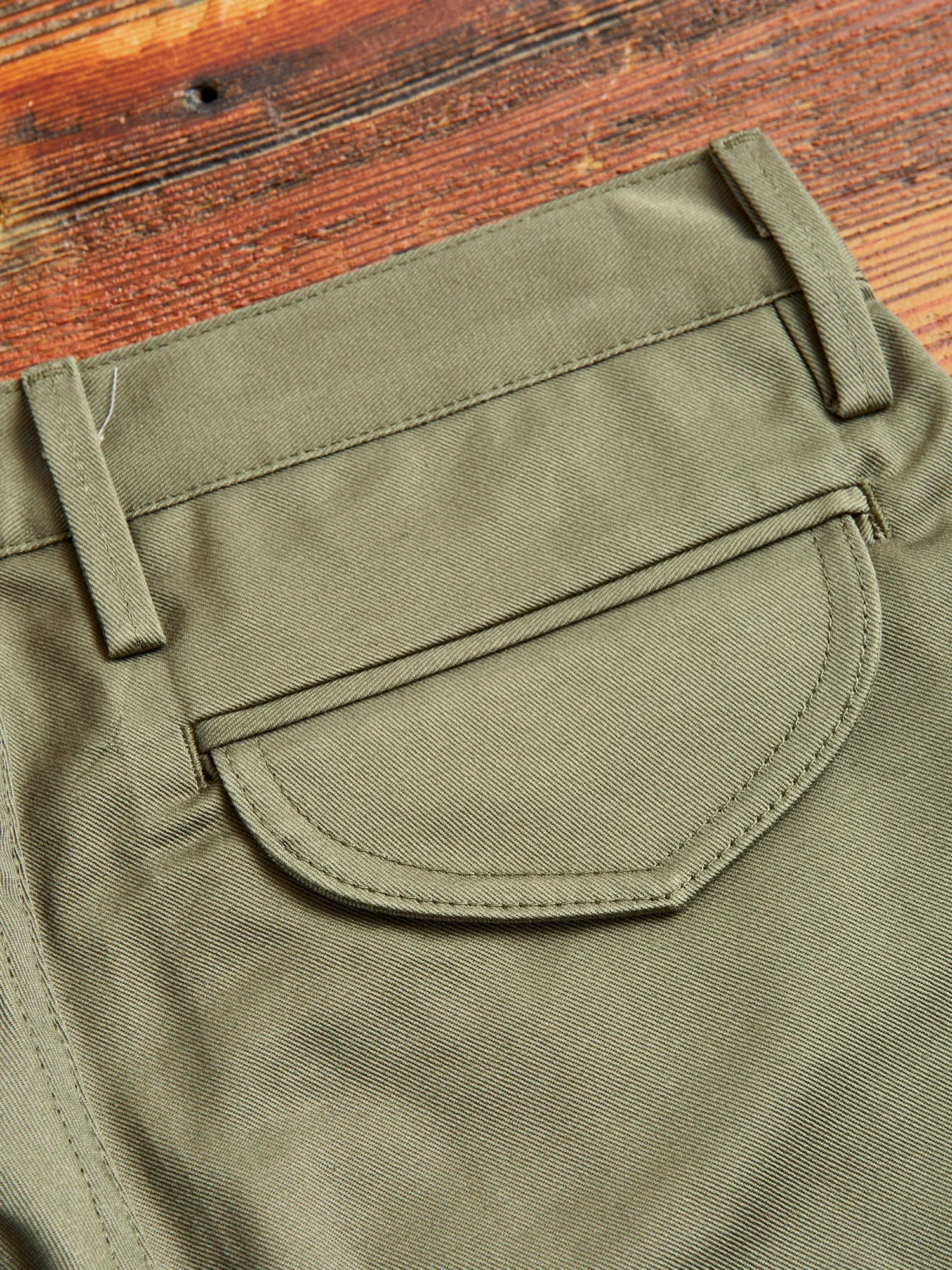 "Officer Trouser" in Olive Twill